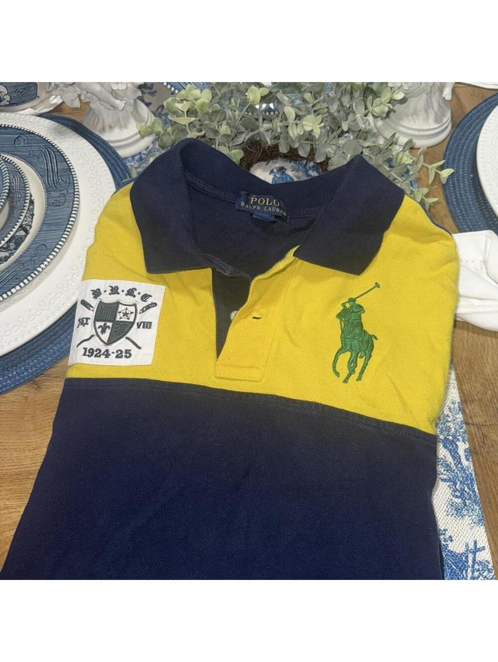 Men’s size SMALL / Youth boys LARGE 14/16 vintage Y2K Polo Ralph Lauren polo